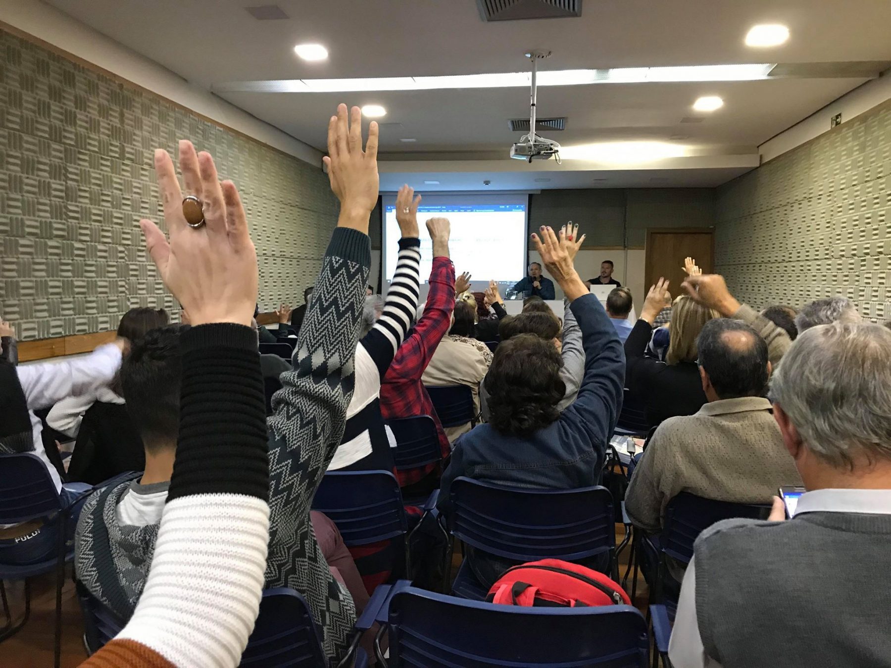 Professores da Educação infantil exclusiva, educação básica e IES comunitárias encerraram as negociações para as Convenções Coletivas 2019 | Foto: César Fraga/AssCom